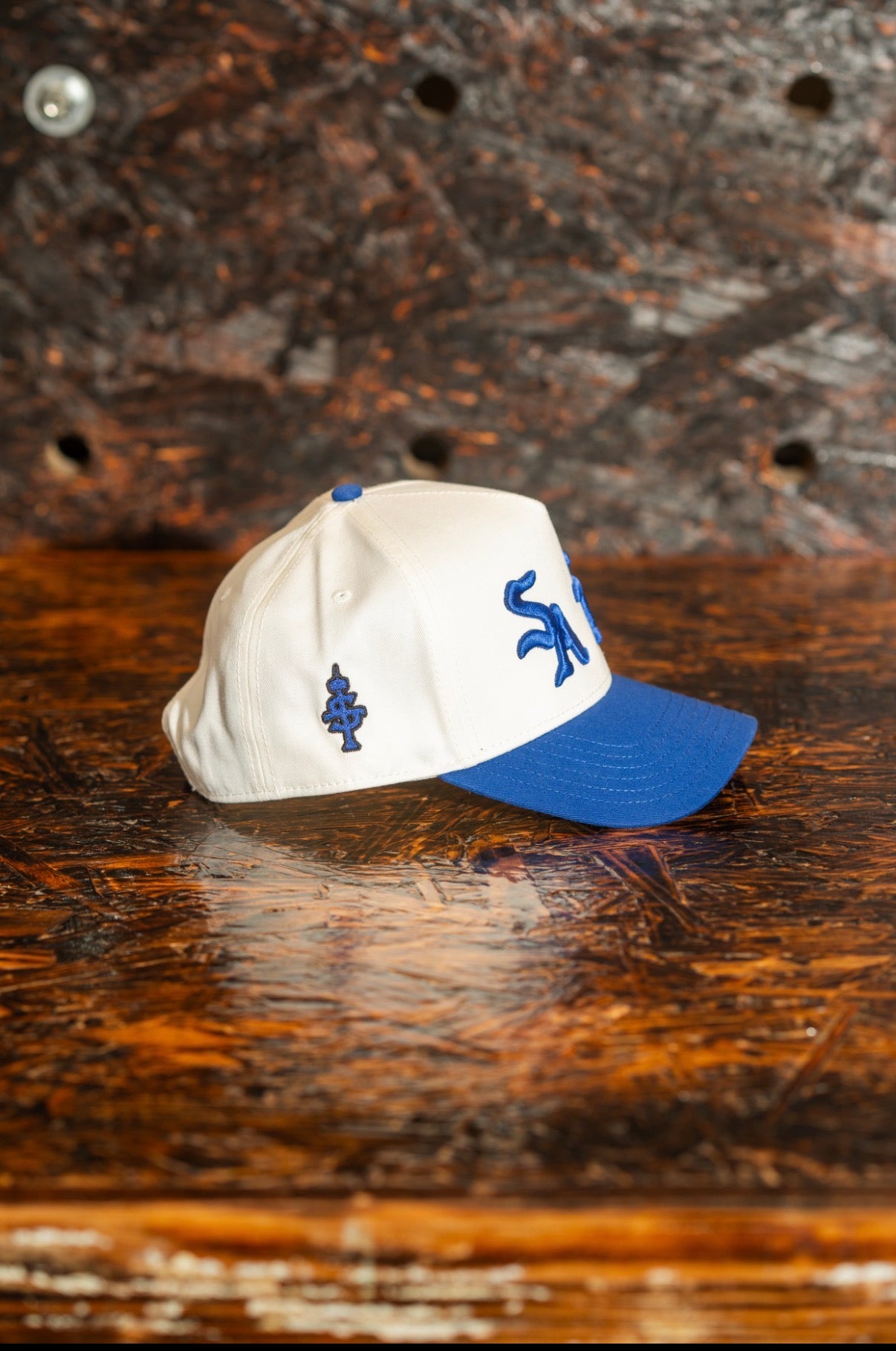 SATX a-frame cap (white + blue)