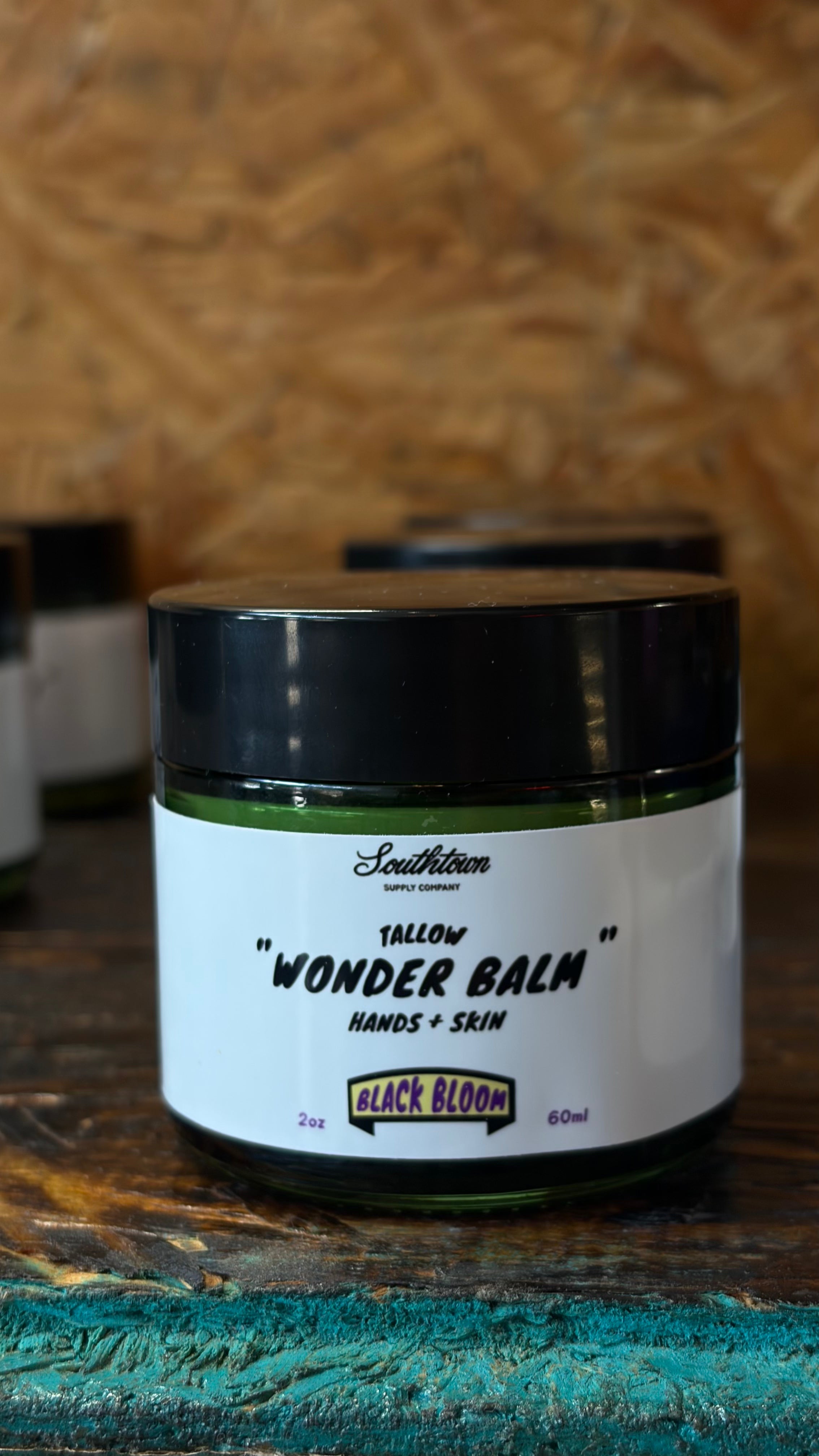 “Wonder Balm” black bloom