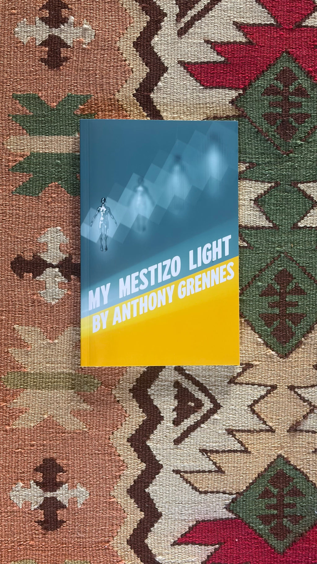 My Mestizo Light
